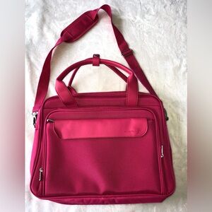 Stylish Pink Travel Bag